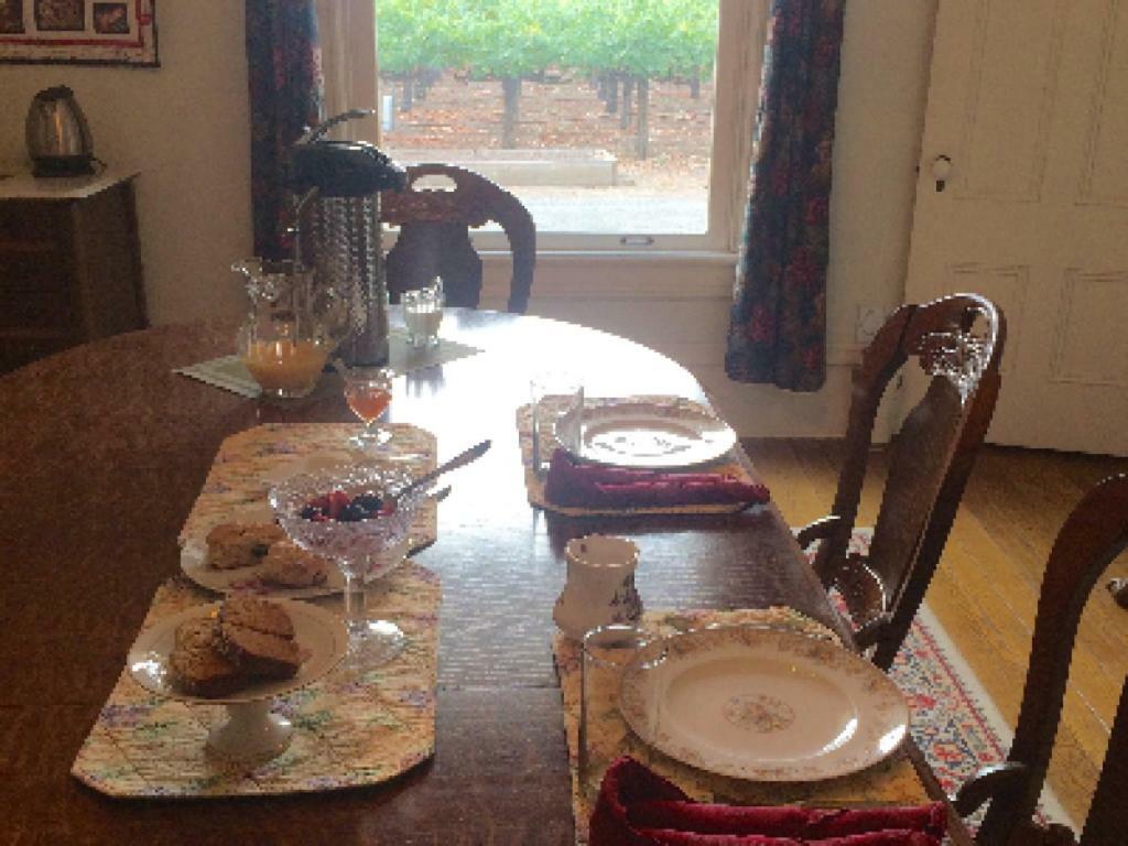 Inn At Salvestrin St. Helena Εξωτερικό φωτογραφία